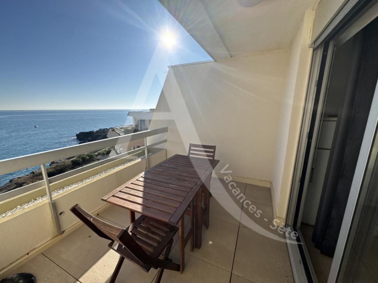 40 M², 1Ere Ligne Mer, Dernier Etage Avec Ascenseur Sète Extérieur photo